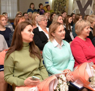 В Кировской области впервые для лучших педагогов учредят премию губернатора